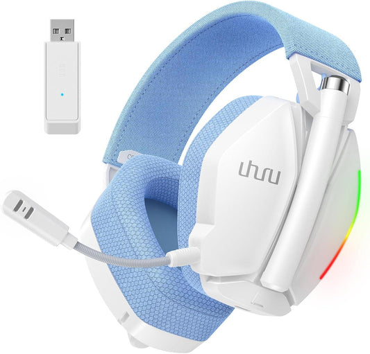 Audífonos gamer inalámbricos blancos y celestes con micrófono para PlayStation y adaptador USB.